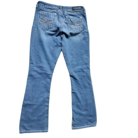 Seven7 Women's Size 10‎ Blue Denim Flare Stretch Jeans Slightly Distressed - Picture 5 of 5